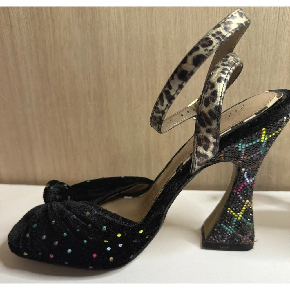 Betsey Johnson Alianna Black Velvet Rhinestone Bow Flared Heel Sandals 8M